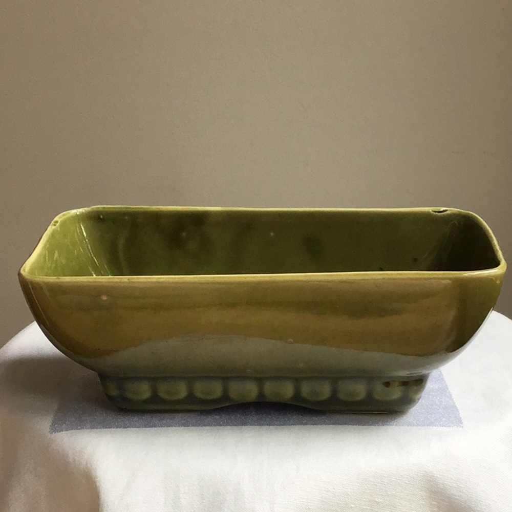 Brush McCoy Planter Glazed Pottery 404-8 USA‎ Flower Rectangle